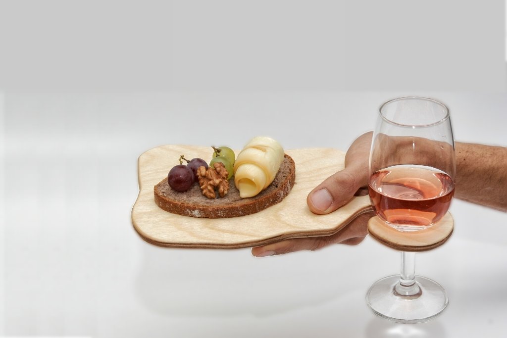 wooden board for serving wine